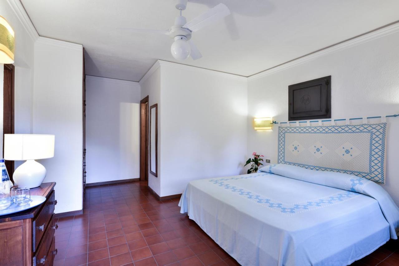อาร์บาตักซ์ พาร์ค รีสอร์ต - บอร์โก กาลา โมเรสกา Hotel ภายนอก รูปภาพ